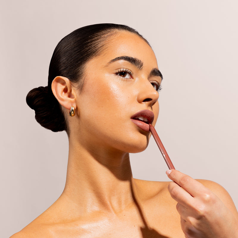 Lip Pout Lip Liner Hot Shot - Rebecca Stella
